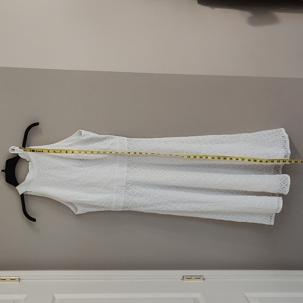 White Tahari Sleeveless Dress - Picture 16 of 16